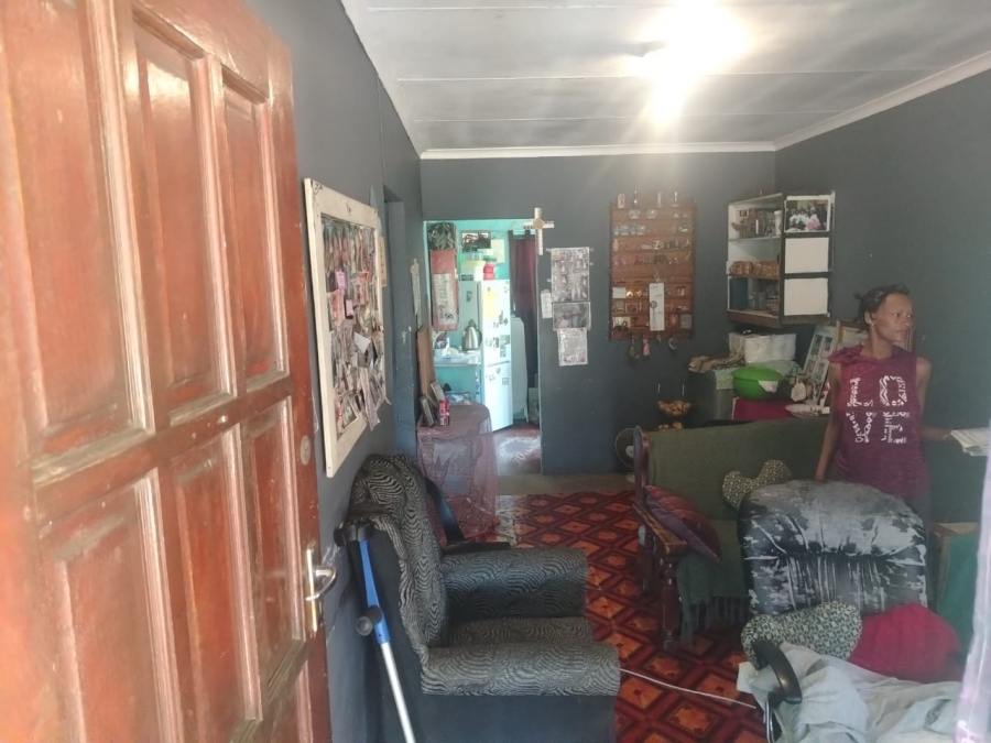 2 Bedroom Property for Sale in New Macassar Western Cape